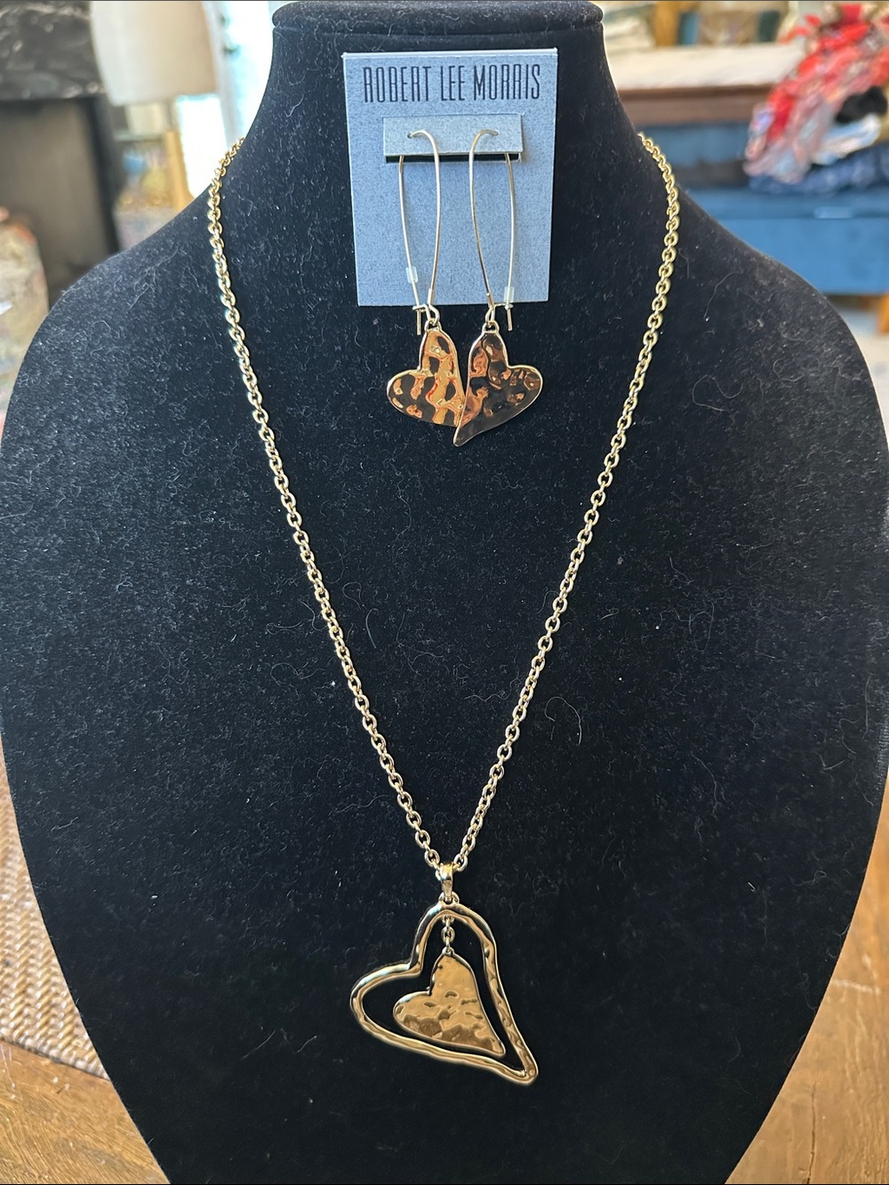“ROBERT LEE MORRIS” Gold Tone Heart Necklace w/ Matching Earrings